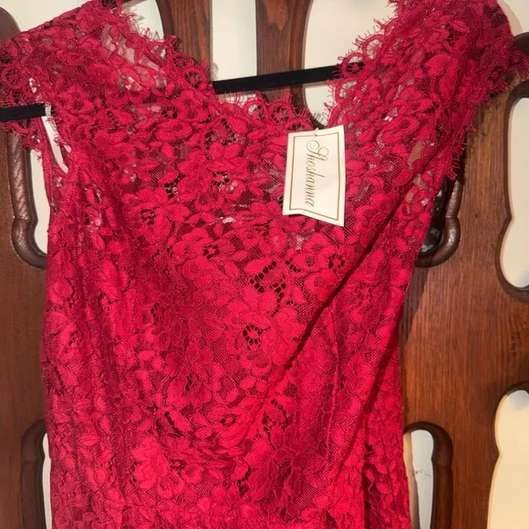 Shoshanna Crimson Lace Mini Dress - Picture 5 of 5